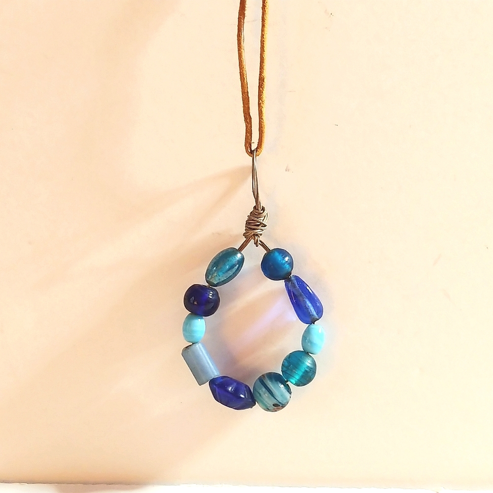 Vintage Bead Pendant Necklace Glass Silver Wrap Blue